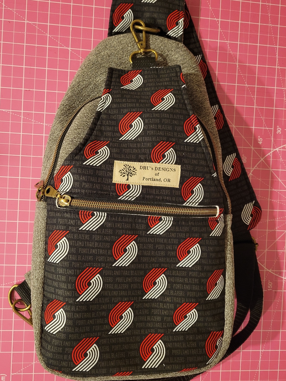 Portland Trail Blazers Sling Crossbody Unisex Bag